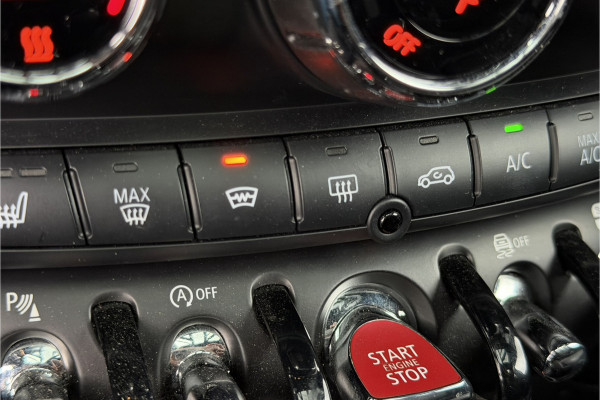 MINI 3-deurs 2.0 Cooper S | JCW-Pakket | Full Option | Pano | Verlaagd | JCW Pro-Uitlaat | PPF