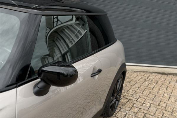 MINI 3-deurs 2.0 Cooper S | JCW-Pakket | Full Option | Pano | Verlaagd | JCW Pro-Uitlaat | PPF