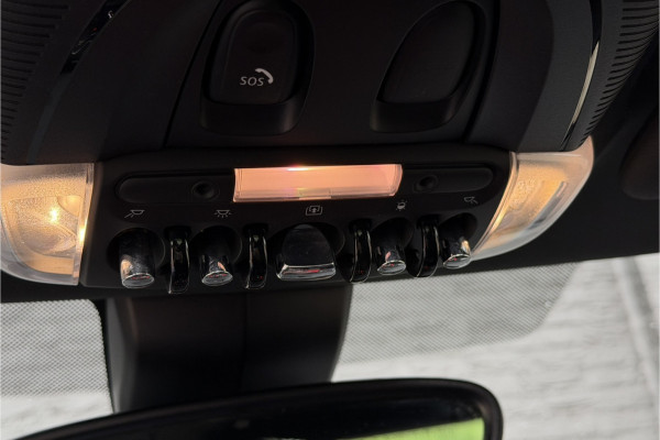 MINI 3-deurs 2.0 Cooper S | JCW-Pakket | Full Option | Pano | Verlaagd | JCW Pro-Uitlaat | PPF