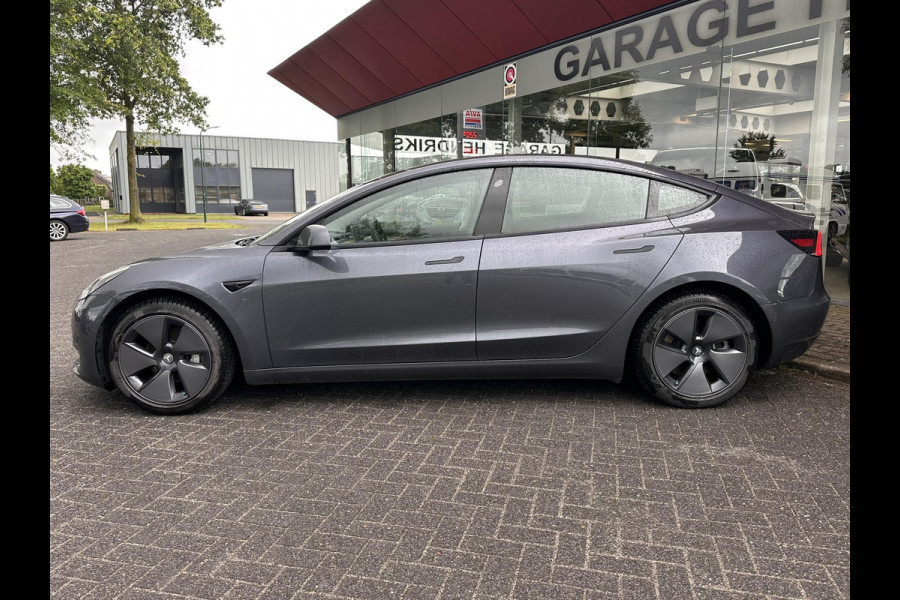 Tesla Model 3 Standard RWD Plus 60 kWh | SOH: 91,3% | Camera | Navi | Stoel Verwarming | Volledig Leder | Pano |
