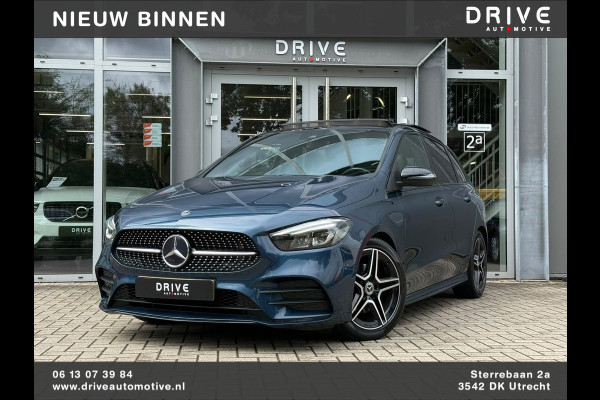 Mercedes-Benz B-Klasse 200 Bus. Solution AMG Night|Pano|Carplay|Sfeer|Cam|Trekhaak