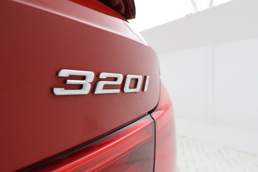 BMW 3-serie Gran Turismo 320i Corporate Lease High Executive Volleder, Automaat, Panorama