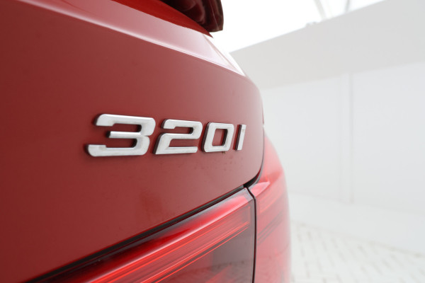 BMW 3-serie Gran Turismo 320i Corporate Lease High Executive Volleder, Automaat, Panorama