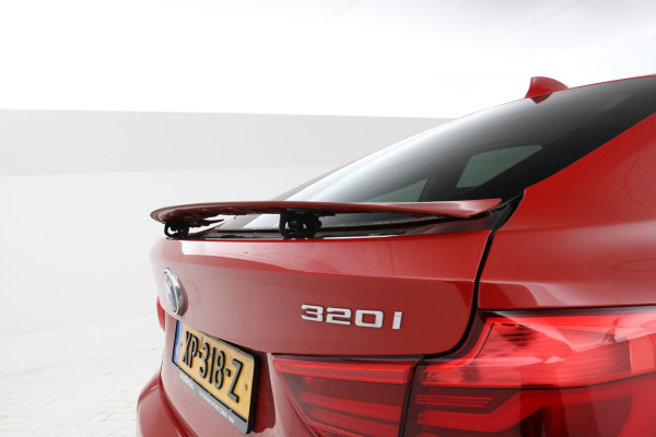 BMW 3-serie Gran Turismo 320i Corporate Lease High Executive Volleder, Automaat, Panorama