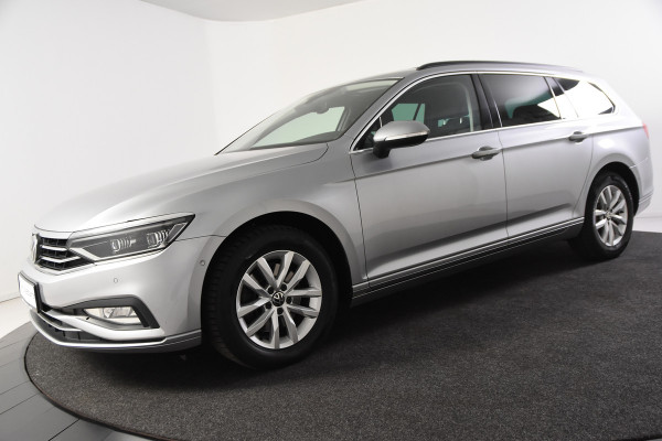 Volkswagen Passat Variant 1.5 TSI *1ste Eigenaar*Panoramadak*Trekhaak*Navigatie*