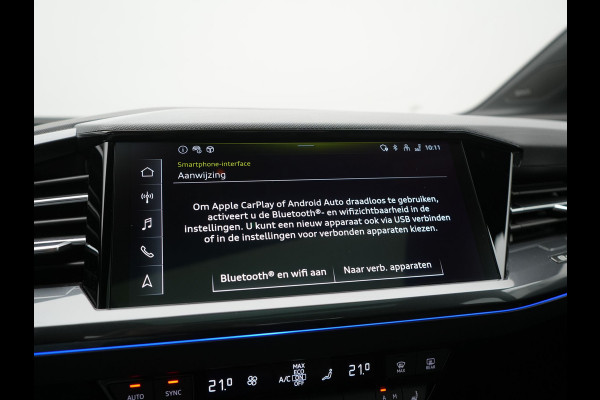 Audi Q4 e-tron 45 S Line 82 kWh 286pk Dealer O.H. | Trekhaak Af Fabriek | Panodak | Adaptive Cruise | Warmtepomp | Camera | Sonos Audio | Sportstoelen Verwarmd | Keyless | Blis | Apple Carplay | Navigatie | DAB |