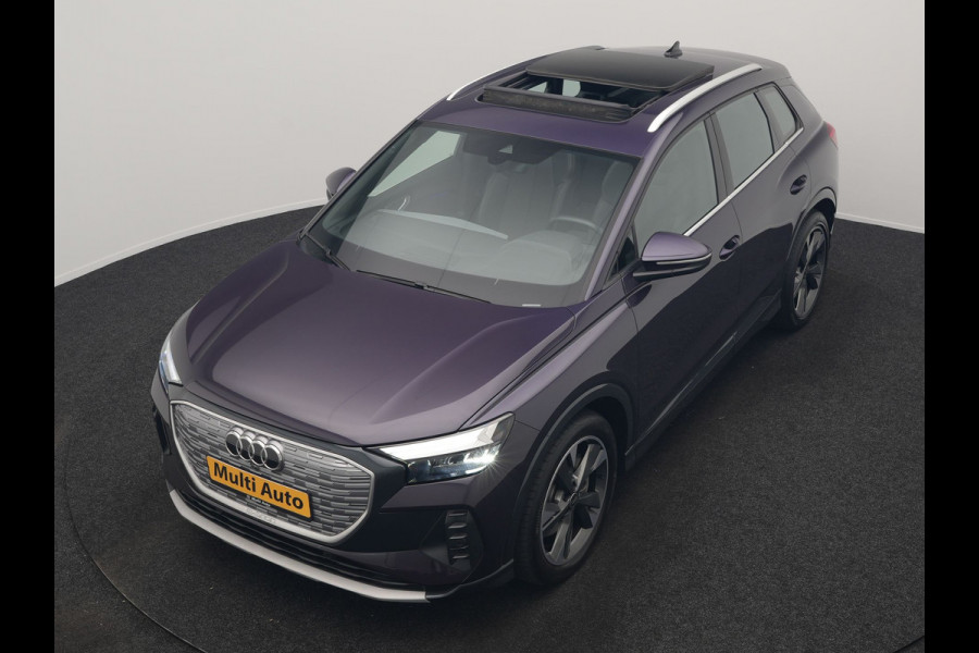Audi Q4 e-tron 45 S Line 82 kWh 286pk Dealer O.H. | Trekhaak Af Fabriek | Panodak | Adaptive Cruise | Warmtepomp | Camera | Sonos Audio | Sportstoelen Verwarmd | Keyless | Blis | Apple Carplay | Navigatie | DAB |