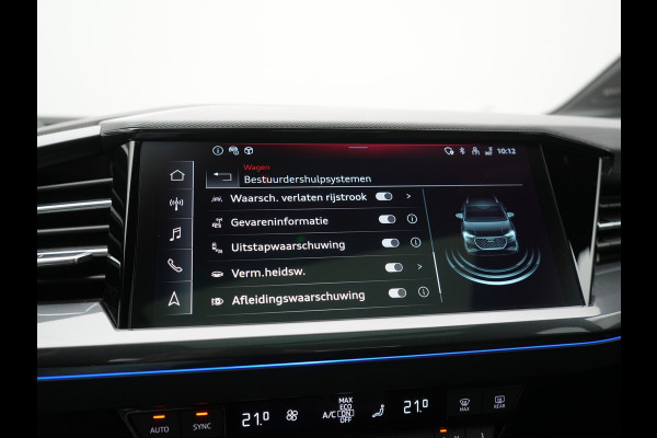 Audi Q4 e-tron 45 S Line 82 kWh 286pk Dealer O.H. | Trekhaak Af Fabriek | Panodak | Adaptive Cruise | Warmtepomp | Camera | Sonos Audio | Sportstoelen Verwarmd | Keyless | Blis | Apple Carplay | Navigatie | DAB |
