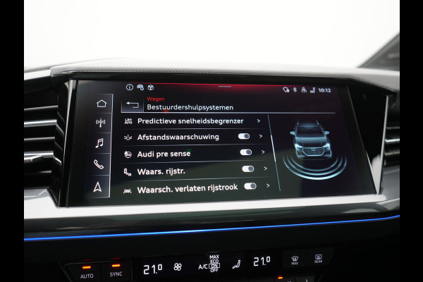 Audi Q4 e-tron 45 S Line 82 kWh 286pk Dealer O.H. | Trekhaak Af Fabriek | Panodak | Adaptive Cruise | Warmtepomp | Camera | Sonos Audio | Sportstoelen Verwarmd | Keyless | Blis | Apple Carplay | Navigatie | DAB |