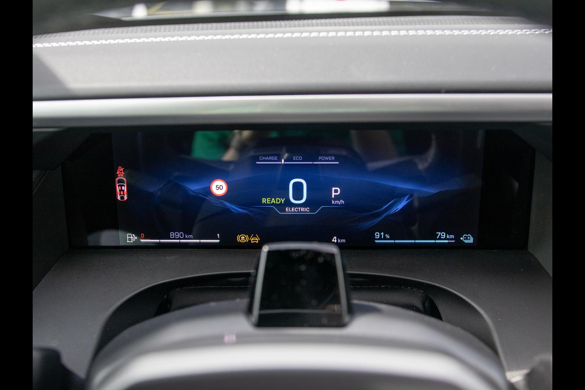 Jeep Compass 1.6 e-Hybrid Plug-In First Edition | Adapt. Cruise | Camera | Carplay | 20" | Elektr. A-Klep | Navi | Winter Pack | Schuif/Kanteldak | Premium Pack | Conv. Pack