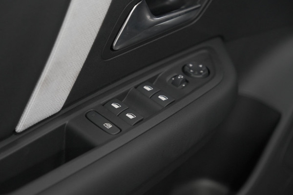 Citroën C4 1.2 Hybrid 145pk Max | 360 Camera | Adaptieve Cruise Control | Navigatie | Apple Carplay