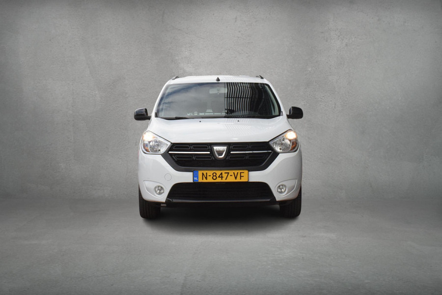 Dacia Lodgy 1.3 TCe Comfort 7p. | Trekhaak | Apple Carplay | Camera | Cruise