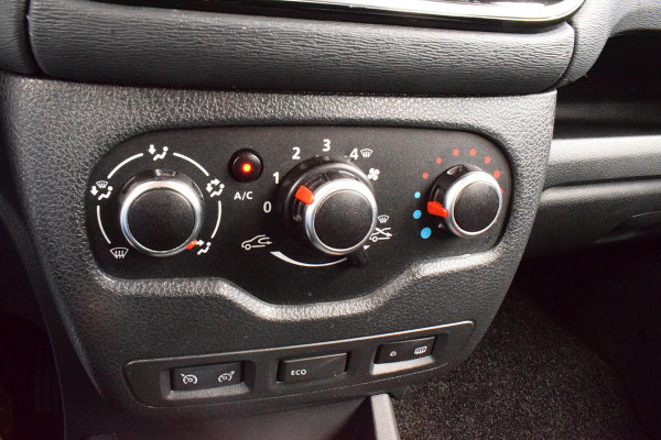 Dacia Lodgy 1.3 TCe Comfort 7p. | Trekhaak | Apple Carplay | Camera | Cruise