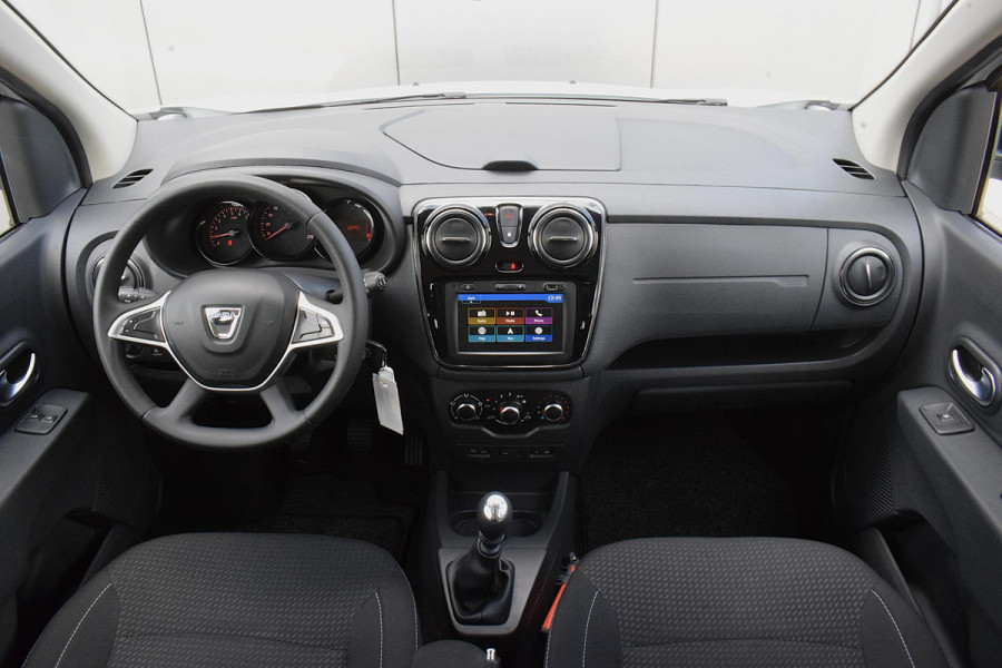 Dacia Lodgy 1.3 TCe Comfort 7p. | Trekhaak | Apple Carplay | Camera | Cruise