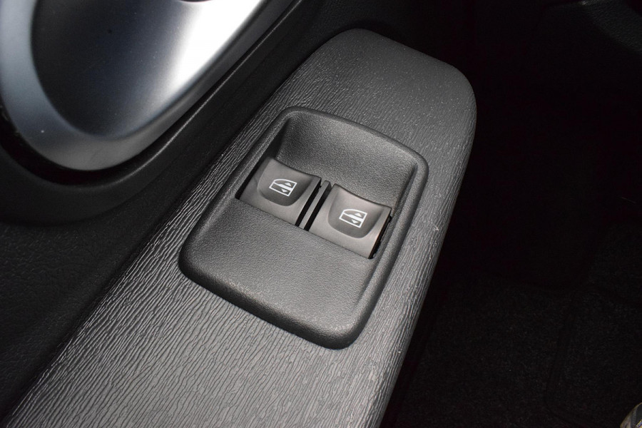 Dacia Lodgy 1.3 TCe Comfort 7p. | Trekhaak | Apple Carplay | Camera | Cruise