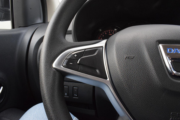 Dacia Lodgy 1.3 TCe Comfort 7p. | Trekhaak | Apple Carplay | Camera | Cruise