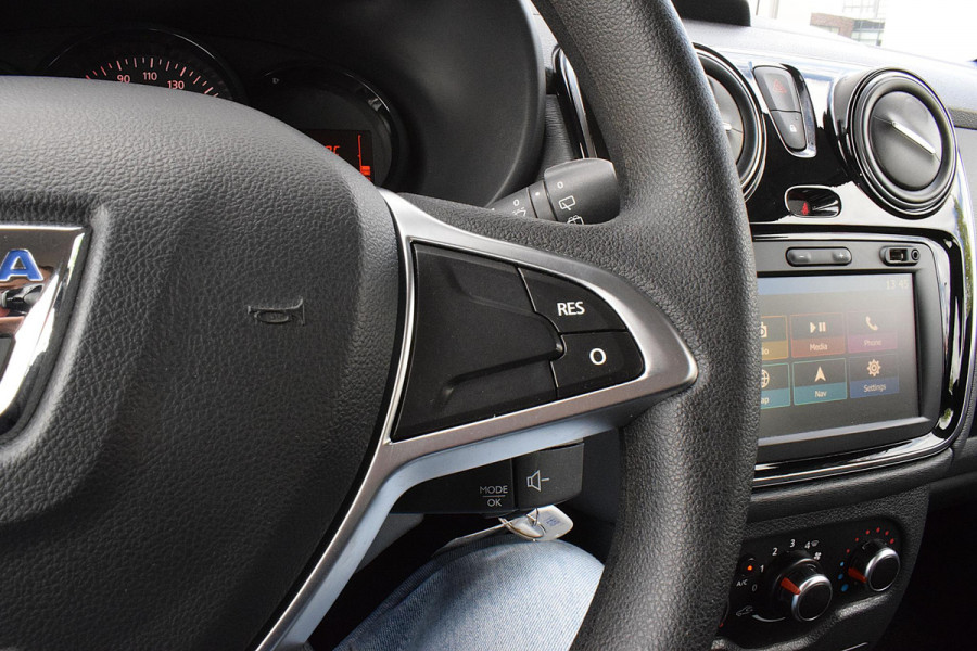 Dacia Lodgy 1.3 TCe Comfort 7p. | Trekhaak | Apple Carplay | Camera | Cruise