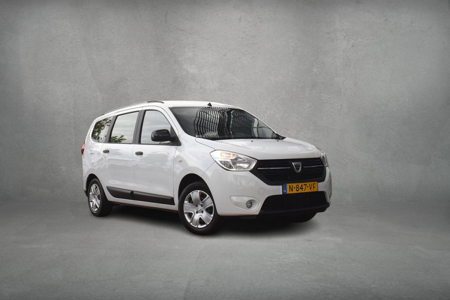 Dacia Lodgy 1.3 TCe Comfort 7p. | Trekhaak | Apple Carplay | Camera | Cruise