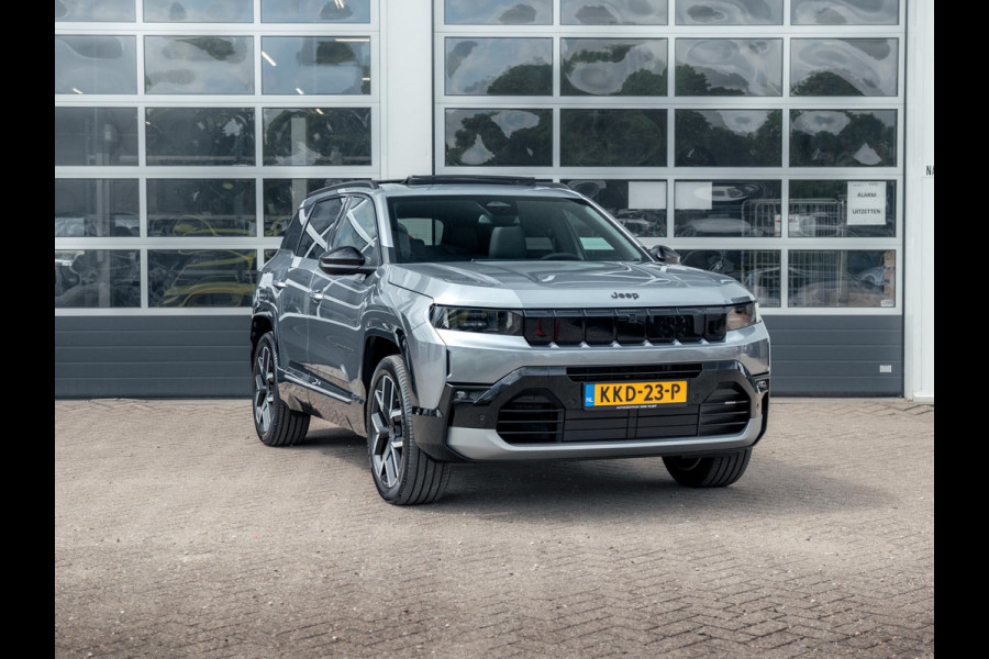 Jeep Compass 1.6 e-Hybrid Plug-In First Edition | Adapt. Cruise | Camera | Carplay | 20" | Elektr. A-Klep | Navi | Winter Pack | Schuif/Kanteldak | Premium Pack | Conv. Pack