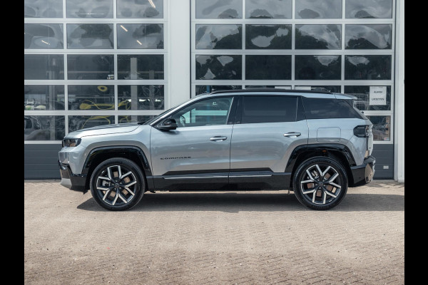 Jeep Compass 1.6 e-Hybrid Plug-In First Edition | Adapt. Cruise | Camera | Carplay | 20" | Elektr. A-Klep | Navi | Winter Pack | Schuif/Kanteldak | Premium Pack | Conv. Pack