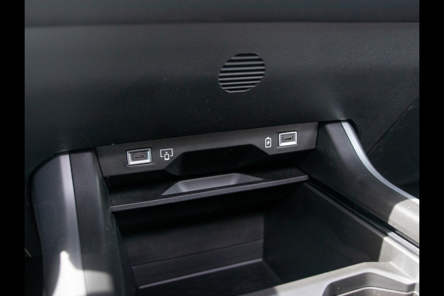 Jeep Compass 1.6 e-Hybrid Plug-In First Edition | Adapt. Cruise | Camera | Carplay | 20" | Elektr. A-Klep | Navi | Winter Pack | Schuif/Kanteldak | Premium Pack | Conv. Pack