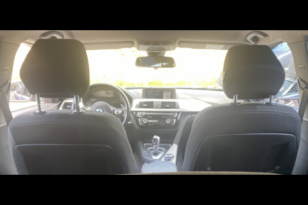 BMW 3 Serie Touring 320i Exec. M-sport/ 18"/ HUD/ Virtual CP/ Premium Audio/ Trekhaak
