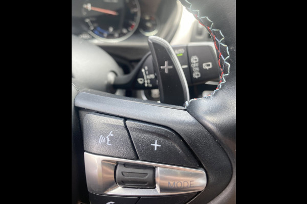 BMW 3 Serie Touring 320i Exec. M-sport/ 18"/ HUD/ Virtual CP/ Premium Audio/ Trekhaak