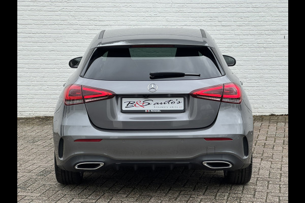 Mercedes-Benz A-Klasse 200 AMG Sfeer Camera Clima Navi Stoelverwarming 19"Multispoke velgen Sportonderstel