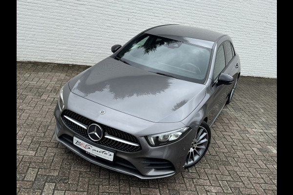Mercedes-Benz A-Klasse 200 AMG Sfeer Camera Clima Navi Stoelverwarming 19"Multispoke velgen Sportonderstel