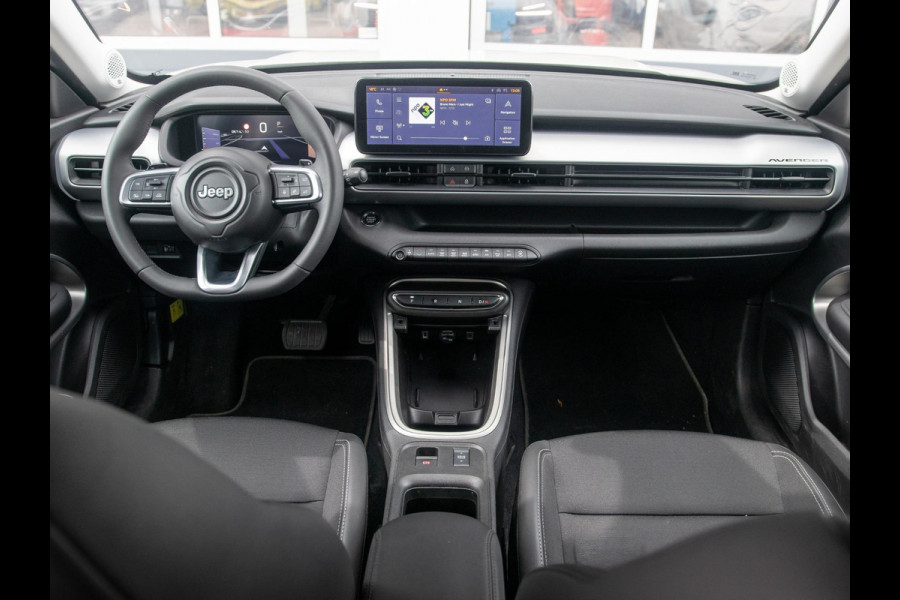Jeep Avenger 1.2 e-Hybrid Summit | Infotainment&Convenience Pack
