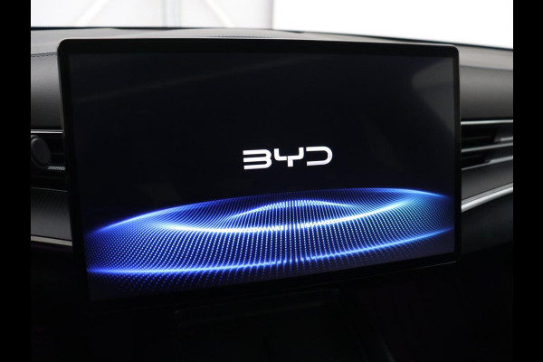 BYD Seal Design RWD 82.5 kW | SOH 95,9% | Panoramadak | Stoelventilatie | 360 Camera | Leder | Dynaudio | Adaptive cruise | Sfeerverlichting | Elektrische stoelen | Carplay | Full LED | Origineel NL