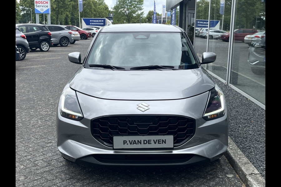 Suzuki Swift 1.2 Select Smart Hybrid | Adapt. Cruise | Camera | Stoelverwarming | 16'' | Dodehoek | Carplay/Android Auto | Smart Entry |