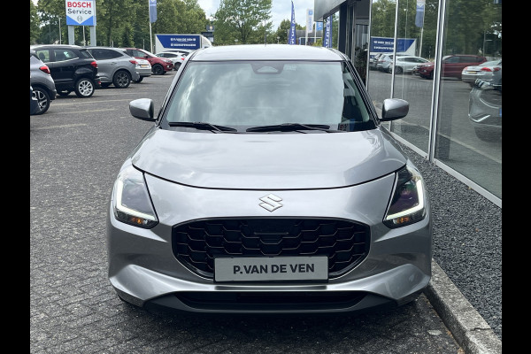 Suzuki Swift 1.2 Select Smart Hybrid | Adapt. Cruise | Camera | Stoelverwarming | 16'' | Dodehoek | Carplay/Android Auto | Smart Entry |