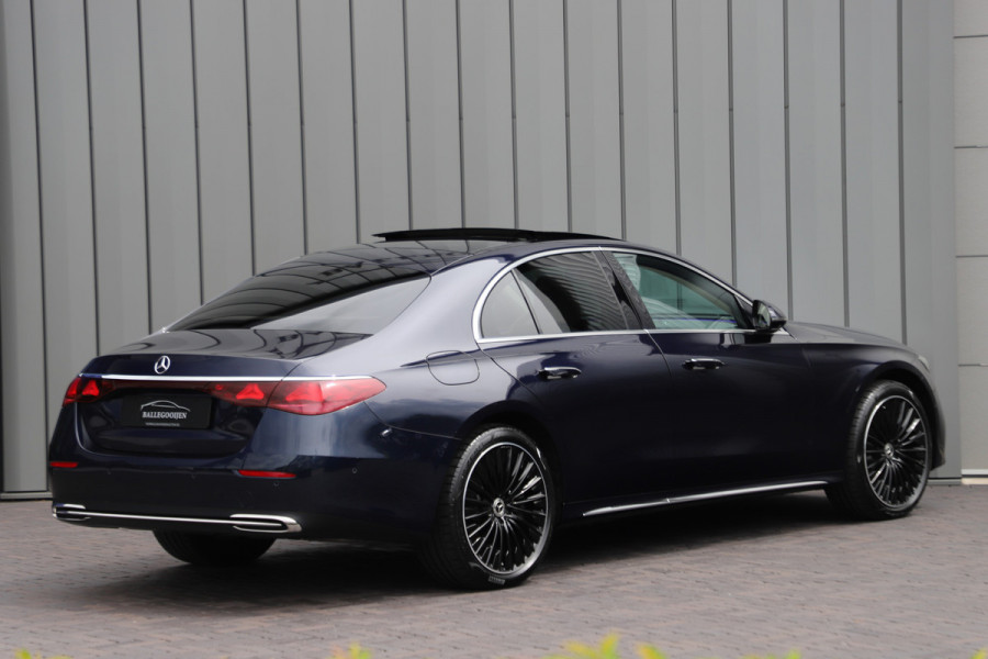 Mercedes-Benz E-Klasse 300e Exclusive Line | 313PK | Luchtvering | Achterasbesturing | Massage | Head-up | Burmester 4D | Keyless-go | Distronic+ | 202