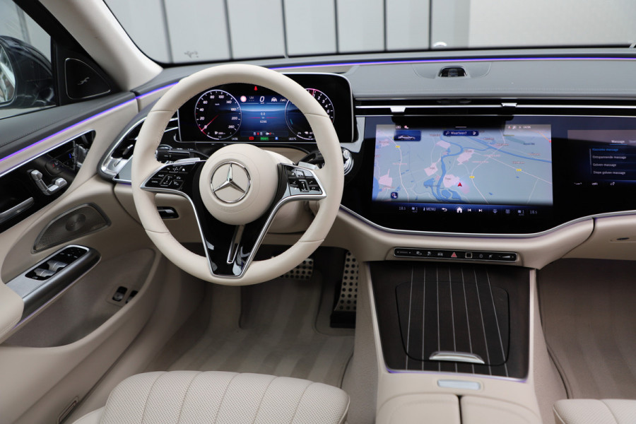 Mercedes-Benz E-Klasse 300e Exclusive Line | 313PK | Luchtvering | Achterasbesturing | Massage | Head-up | Burmester 4D | Keyless-go | Distronic+ | 202