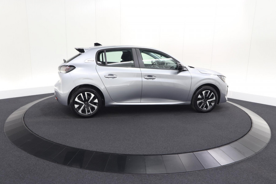 Peugeot 208 1.2 Hybrid 110 e-DCS6 Style | Parkeersensoren | Apple Carplay | Cruise Control | Navigatie