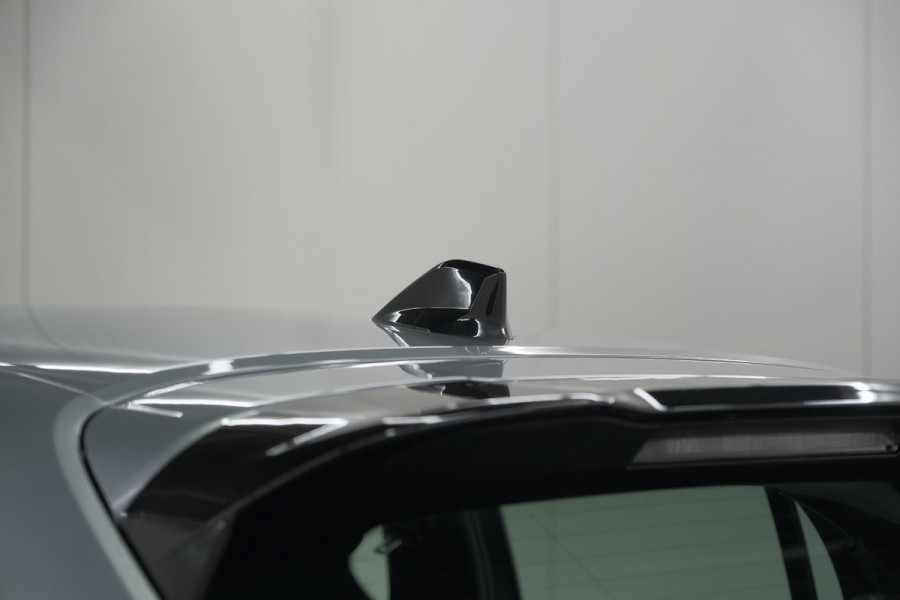 Peugeot 208 1.2 Hybrid 110 e-DCS6 Style | Parkeersensoren | Apple Carplay | Cruise Control | Navigatie