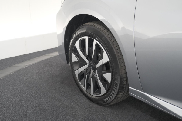 Peugeot 208 1.2 Hybrid 110 e-DCS6 Style | Parkeersensoren | Apple Carplay | Cruise Control | Navigatie