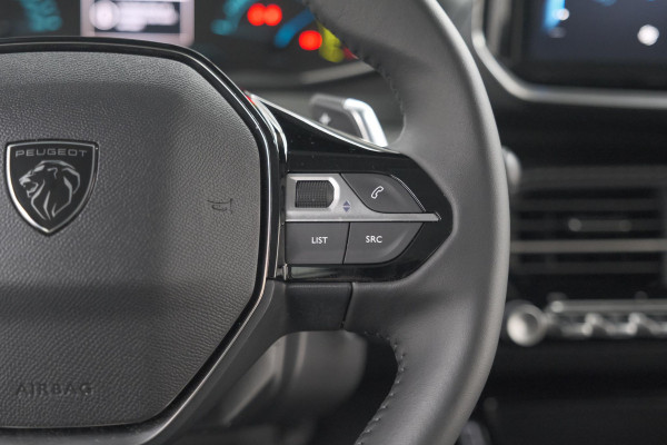 Peugeot 208 1.2 Hybrid 110 e-DCS6 Style | Parkeersensoren | Apple Carplay | Cruise Control | Navigatie