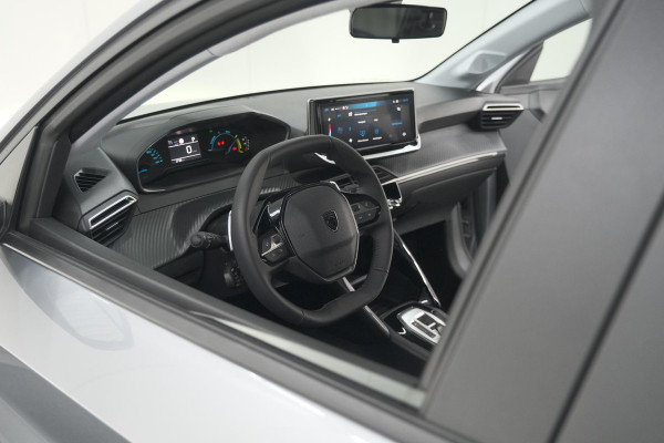 Peugeot 208 1.2 Hybrid 110 e-DCS6 Style | Parkeersensoren | Apple Carplay | Cruise Control | Navigatie