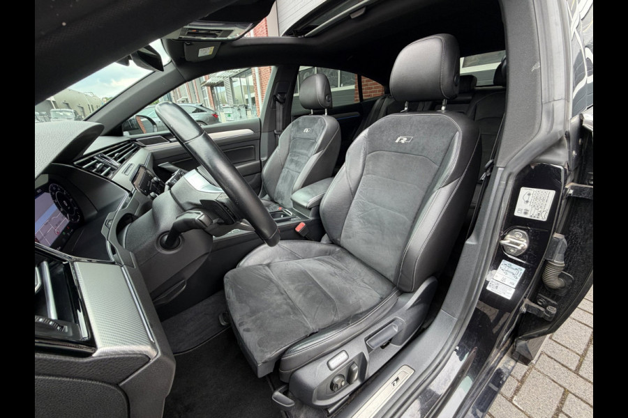 Volkswagen Arteon 1.5 TSI R-Line LED ACC Pano Camera Virtual