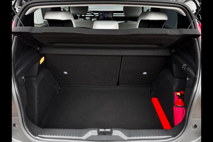 Citroën C3 1.2 Hybrid 110pk Max | Camera | Climate Control | Navigatie | PDC voor + achter