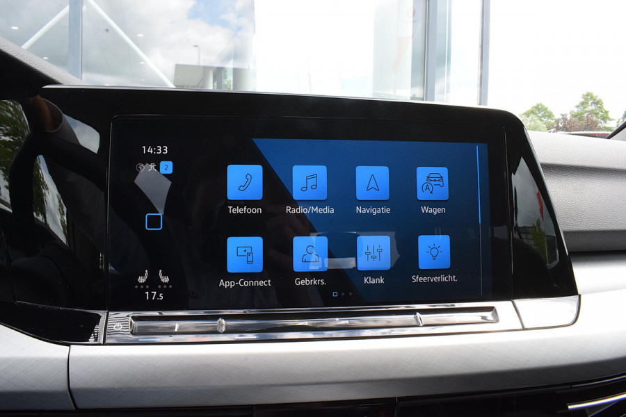 Volkswagen Golf 1.0 TSI Life Business | Apple Carplay | Stuur- Stoelverw. |  Climate | ACC