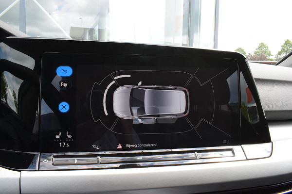 Volkswagen Golf 1.0 TSI Life Business | Apple Carplay | Stuur- Stoelverw. |  Climate | ACC