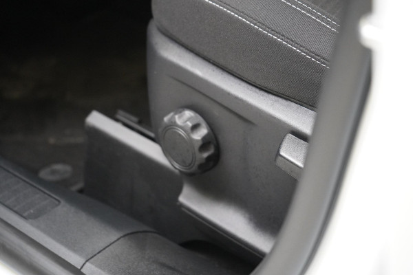 Ford Kuga 2.5 PHEV Titanium | SoH 90% | Carplay | Camera | Navigatie | Cruise | Winter pack