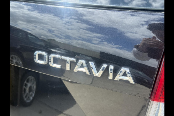 Škoda Octavia Combi 1.2 TSI Greentech Ambition Businessline 1e Eigenaar|Airco|Trekhaak|Elek ramen|Isofix|APK tot 04-2027