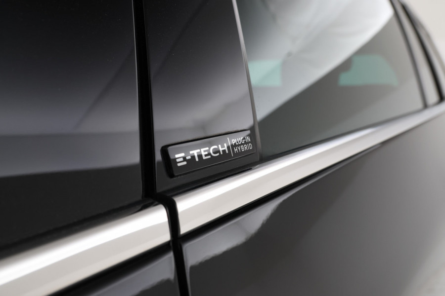 Renault Mégane Estate 1.6 E-Tech Plug-In Hybrid 160 Business Edition One Volleder, Automaat, Digital dash