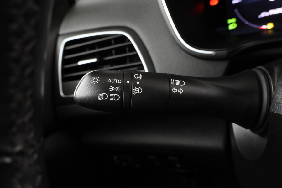 Renault Mégane Estate 1.6 E-Tech Plug-In Hybrid 160 Business Edition One Volleder, Automaat, Digital dash