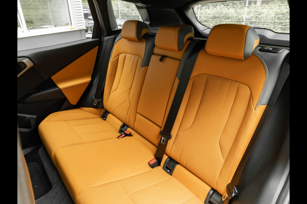 BMW X3 30e xDrive M-Sport - Individual Leder - Trekhaak - Stuurwiel Verwarmd