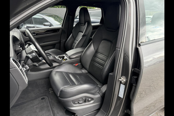 Porsche Cayenne 3.0 E-Hybrid Sport Chrono | 360* Camera | Luchtvering | Bose | Stoelventilatie/Verwarming | Elektrische Achterklep |